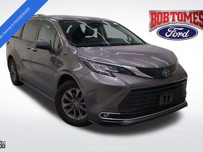 Used 2023 Toyota Sienna XLE