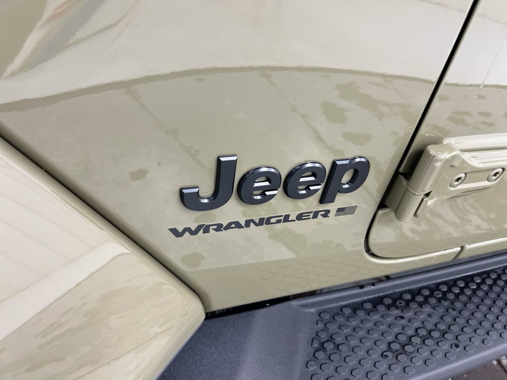 New 2026 Jeep Wrangler Unlimited Sahara AWD/4WD image 26