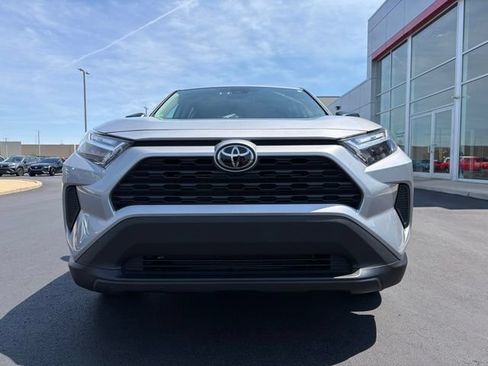 Used 2023 Toyota RAV4 LE FWD image 2