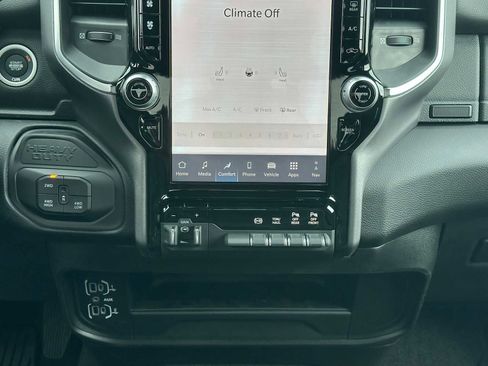 New 2025 RAM 2500 Big Horn image 11