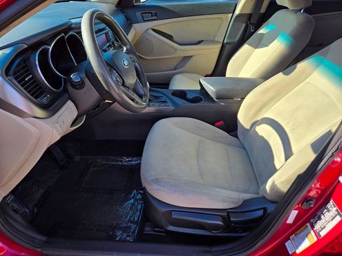 Used 2013 Kia Optima LX FWD image 8