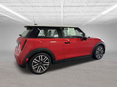 Certified 2025 MINI Cooper S image 6