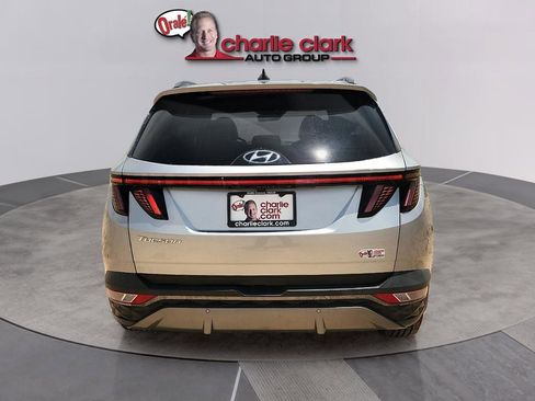 Used 2023 Hyundai Tucson Limited FWD image 4
