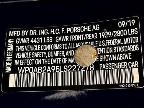 Used 2020 Porsche 911 Carrera 4S AWD/4WD image 24
