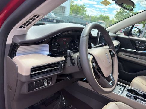 Certified 2022 Lincoln Corsair AWD w/ Premium Package image 30