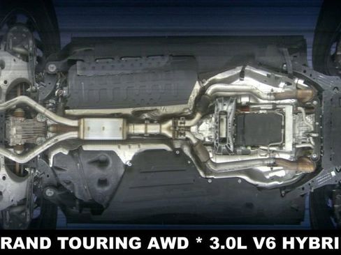 Used 2021 Lincoln Aviator Grand Touring w/ Class IV Trailer Tow Package image 19