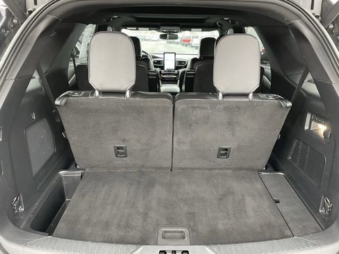 Certified 2022 Ford Explorer ST w/ Equipment Group 401A image 6