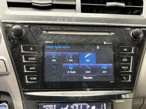 Used 2016 Toyota Prius V 5dr Wgn Five image 16