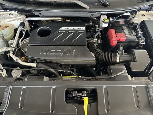 Used 2025 Nissan Rogue SV AWD/4WD image 12