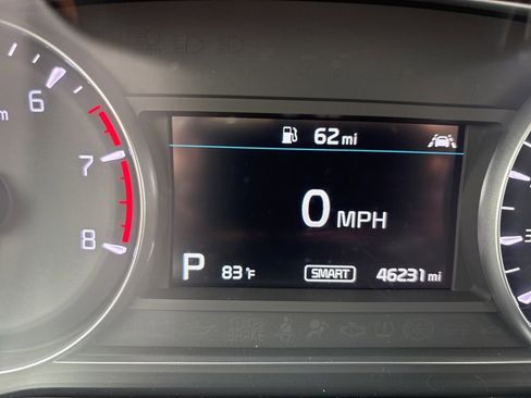 Used 2020 Kia Cadenza Technology image 31