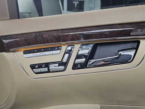 Used 2010 Mercedes-Benz S 550 image 22