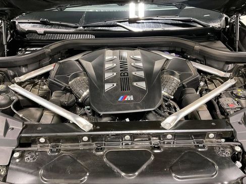 Used 2025 BMW X6 M60i AWD/4WD image 11
