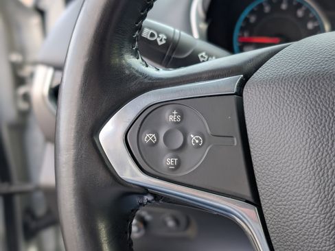 Used 2019 Chevrolet Traverse LT w/ LT Premium Package image 19