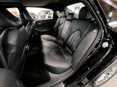 Used 2021 Toyota Avalon XLE w/ Moonroof Package image 22