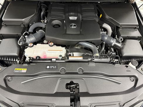 Used 2024 Lexus GX 550 AWD/4WD image 42