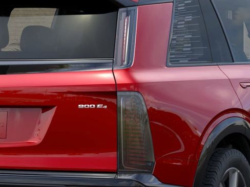 New 2026 Cadillac Vistiq Sport AWD/4WD image 11