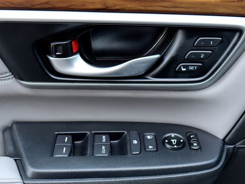 Used 2020 Honda CR-V EX-L image 24