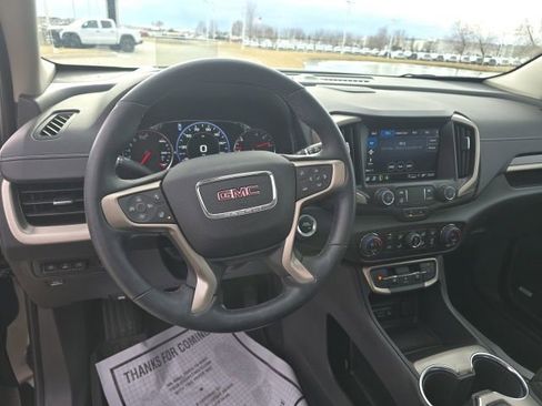 Used 2024 GMC Terrain Denali w/ Black Diamond Edition image 7