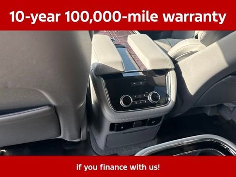 Used 2021 Lincoln Navigator L Reserve w/ Luxury Package AWD/4WD image 35