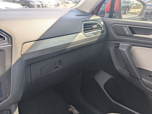 Used 2019 Volkswagen Tiguan SEL image 4