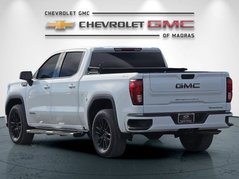 Used 2023 GMC Sierra 1500 Elevation w/ LPO, Elevation Black Package image 5