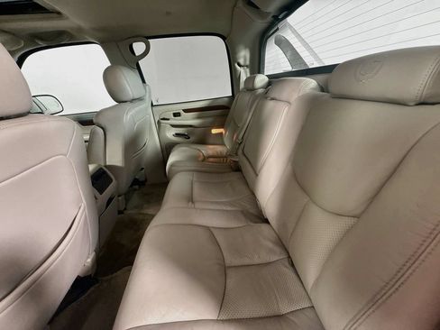 Used 2003 Cadillac Escalade EXT AWD/4WD image 22