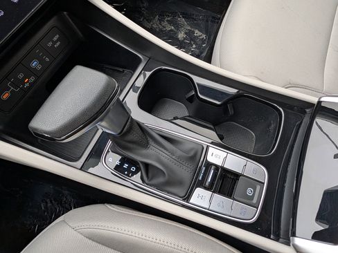 Certified 2025 Hyundai Tucson SEL image 18