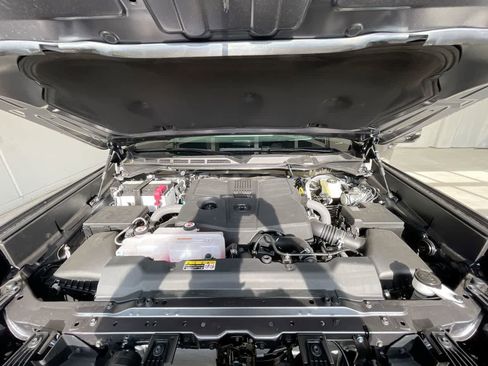 New 2025 Toyota Tundra Platinum image 26