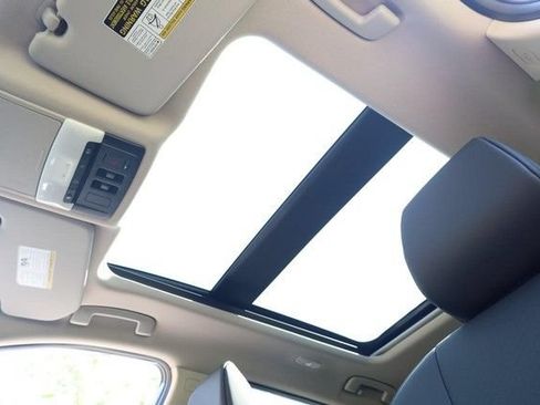 Certified 2025 Nissan Rogue SV w/ SV Premium Package FWD image 9