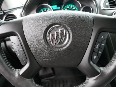 Used 2017 Buick Enclave Leather image 25