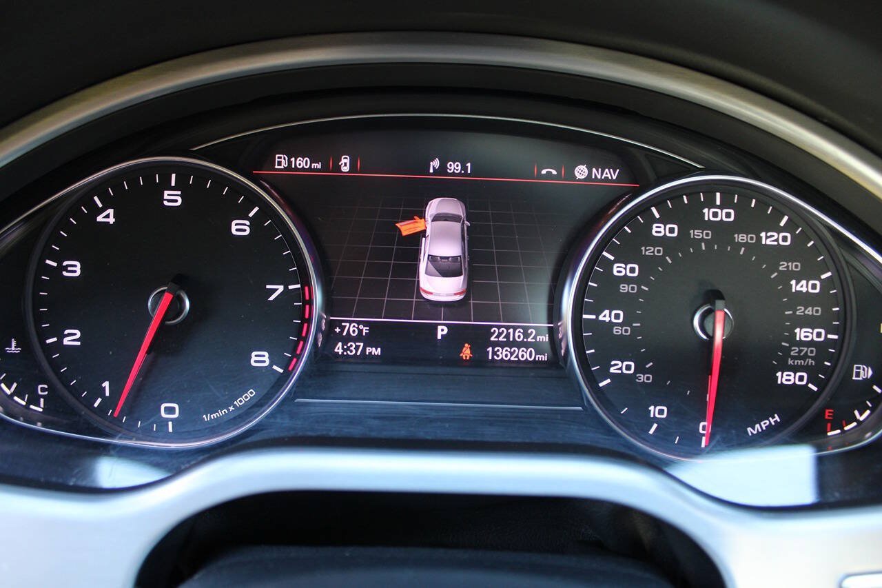 Used 2011 Audi A8 4.2 AWD/4WD image 24