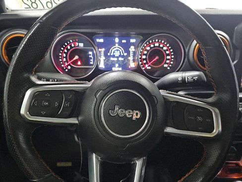 Used 2021 Jeep Gladiator Mojave AWD/4WD image 10