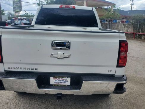 Used 2018 Chevrolet Silverado 1500 LT w/ Texas Edition image 4