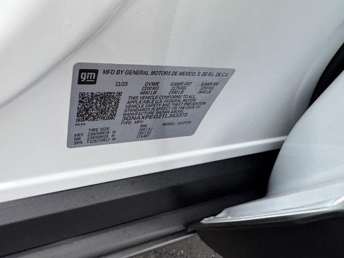 New 2026 Chevrolet Equinox LT image 18