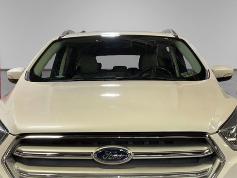 Used 2019 Ford Escape Titanium image 13