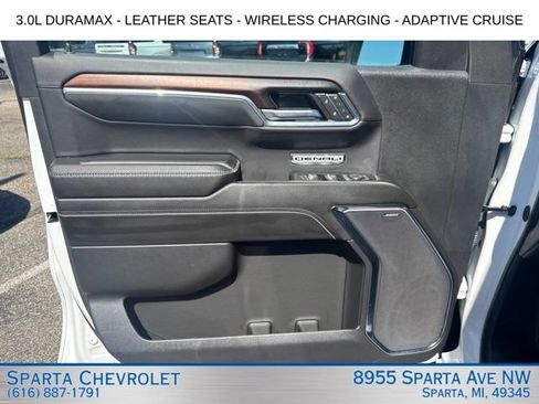Used 2024 GMC Sierra 1500 Denali AWD/4WD image 14