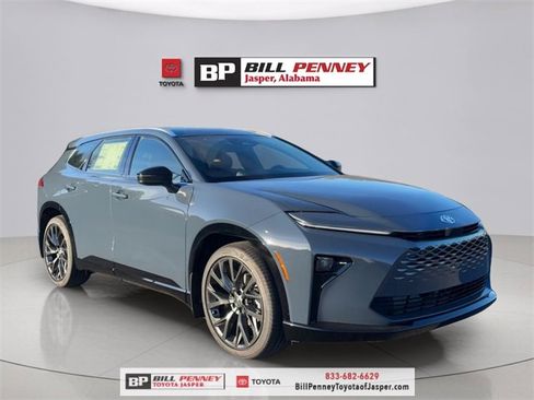 New 2025 Toyota Crown Signia Limited image 7