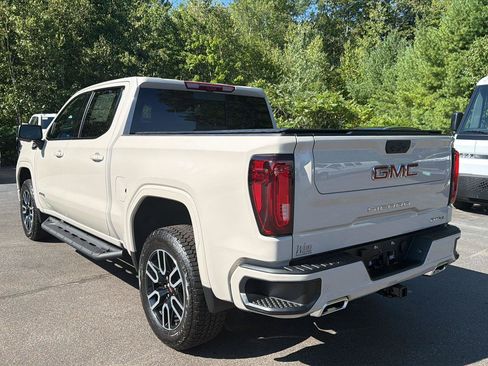 New 2026 GMC Sierra 1500 AT4 w/ AT4 Premium Package AWD/4WD image 3