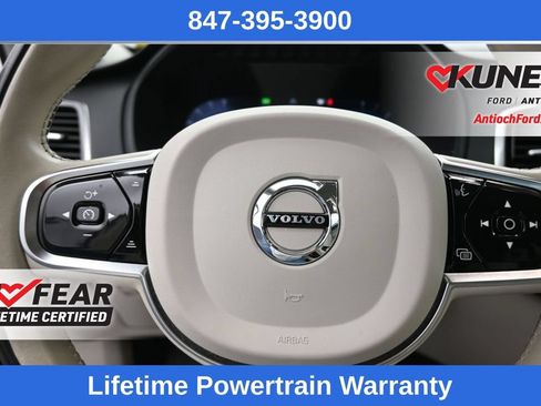 Used 2023 Volvo XC90 B6 Plus AWD/4WD image 24