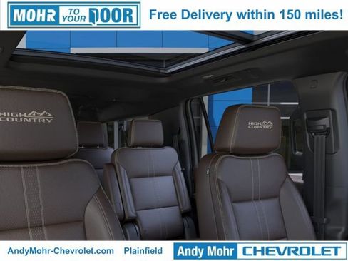 New 2026 Chevrolet Suburban High Country AWD/4WD image 31