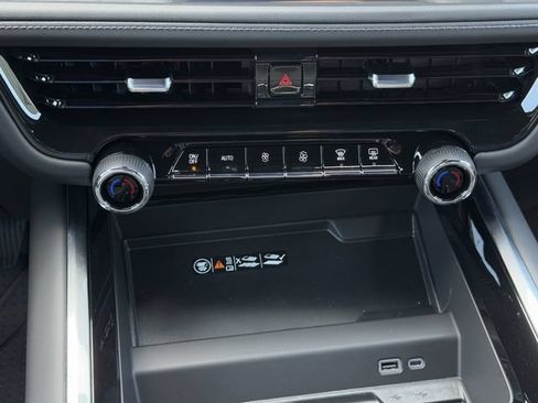 New 2026 Chevrolet Suburban LT w/ Comfort Package RWD image 14