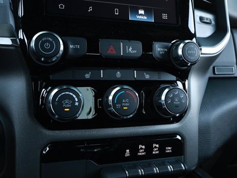 New 2026 RAM 1500 Big Horn w/ Night Edition RWD image 18