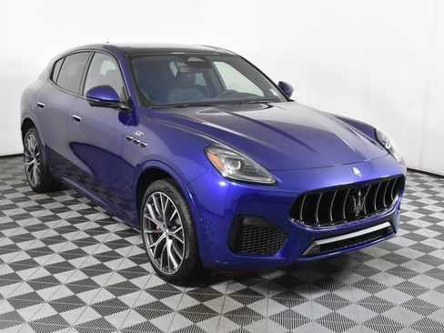 Used 2023 Maserati Grecale GT image 3