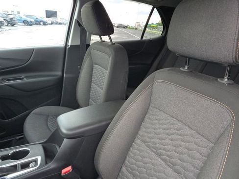 Used 2019 Chevrolet Equinox LT FWD image 10