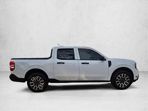 Certified 2025 Ford Maverick XL w/ Equipment Group 102A AWD/4WD image 4