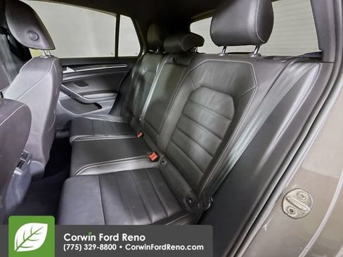 Used 2016 Volkswagen Golf R 4-Door AWD/4WD image 22