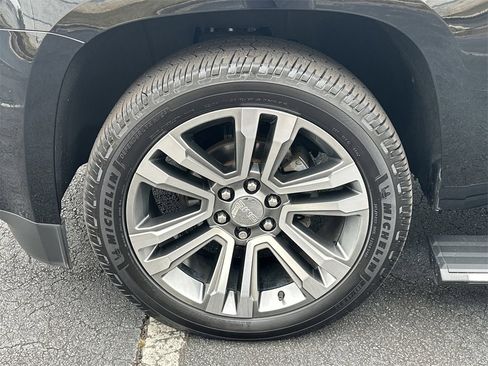 Used 2017 GMC Yukon Denali w/ Open Road Package image 11