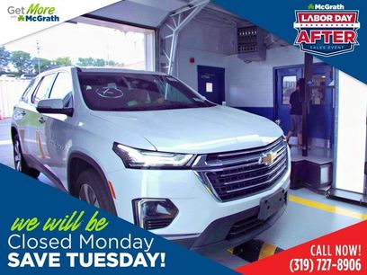 Used 2023 Chevrolet Traverse LT w/ LT Premium Package