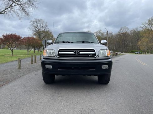 Used 2002 Toyota Tundra SR5 image 8