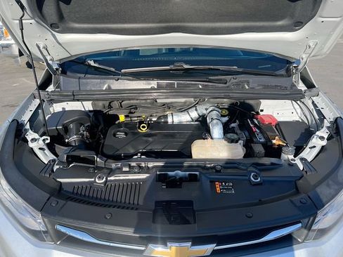 Used 2022 Chevrolet Trax LT w/ Driver Confidence Package image 27